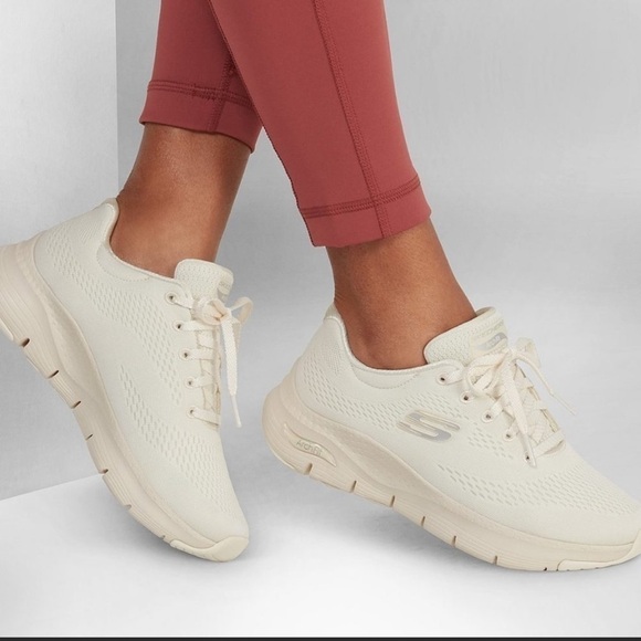 SKECHERS Arch fit Big Appeal Off White Sneaker Woman w Arco Plantar Beige sz 9 - Picture 1 of 16